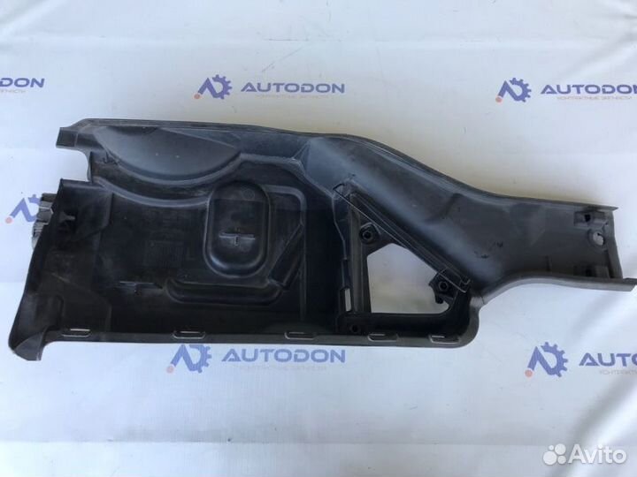 Корпус салонного фильтра левый Bmw 5 Series E60