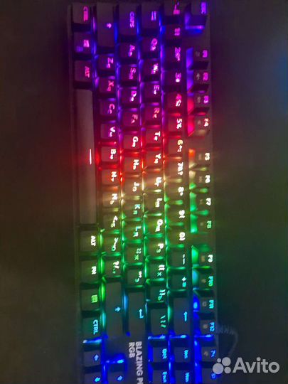 Игровая механическая клавиатура blue switch