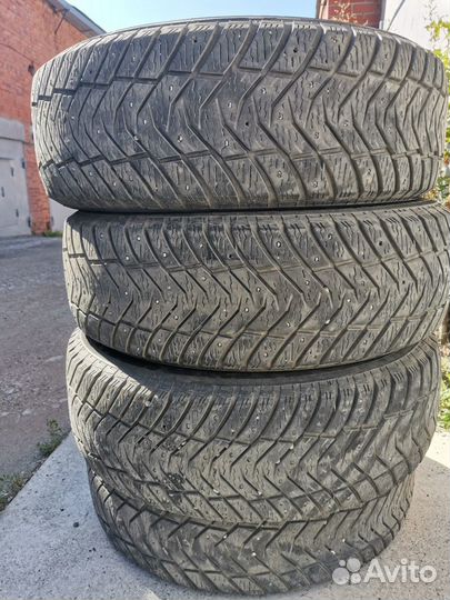 Yokohama Ice Guard IG65 235/65 R17