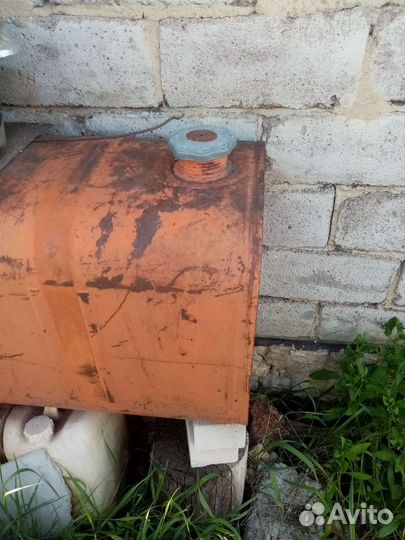 Ёмкости, бочка и топливные баки