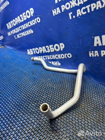 Трубка отопителя Mercedes-Benz W220 седан 2000