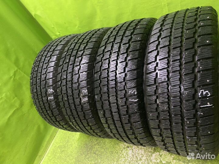 Cooper Weather-Master S/T 2 215/50 R17 91T