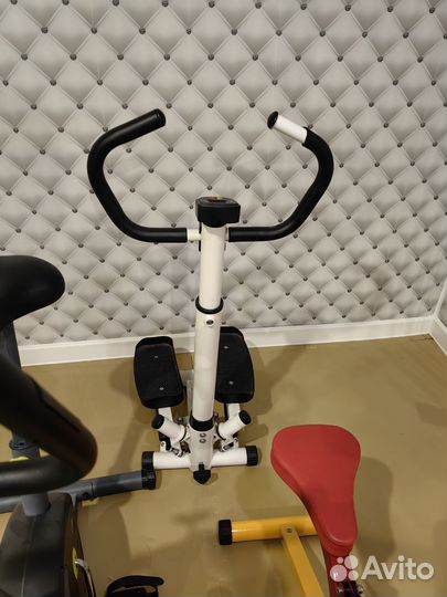 Скамья для жима, Баттерфляй, степпер