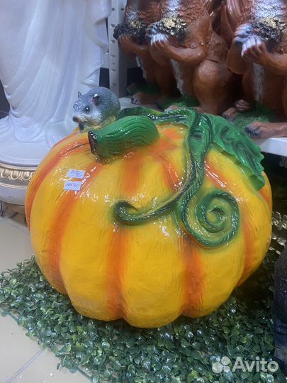 Тыква с мышкой)