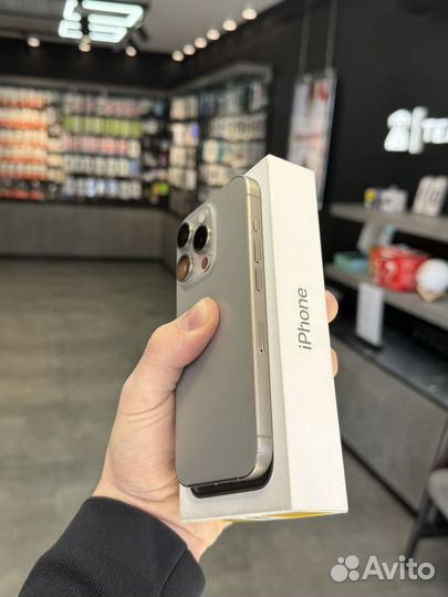 iPhone 15 Pro, 256 ГБ