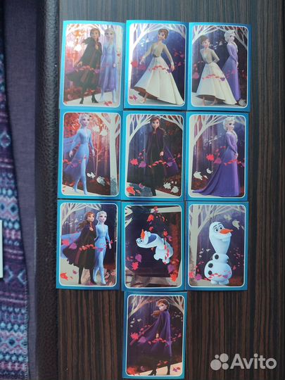 Наклейки (стикеры) и карты Panini Disney Frozen II