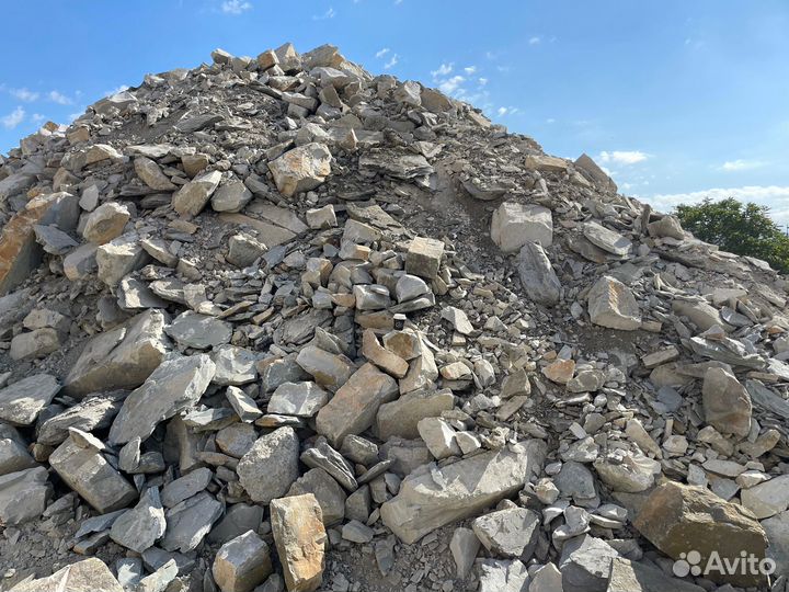 Природный камень булыжник постав. от 20 м3