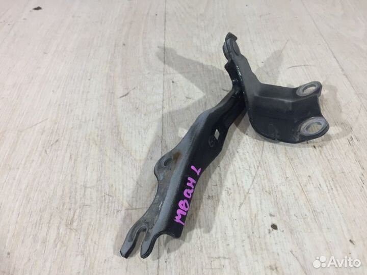 Петля капота левая Mazda 6 GH SED LF 2008