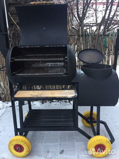 Смокер 4 в 1, гриль, мангал, место для казана