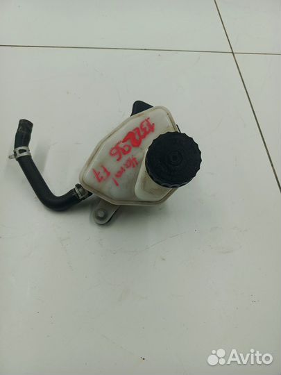 Бочок тормозной жидкости (Haval F7)