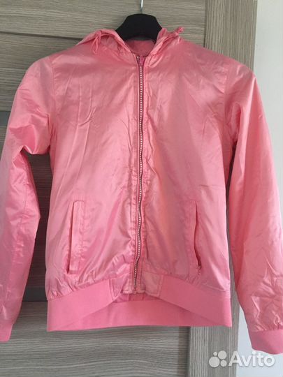 Ветровка для девочки
