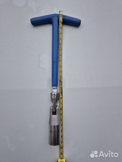 Свечной ключ на 16