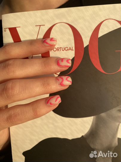 Маникюр на дому