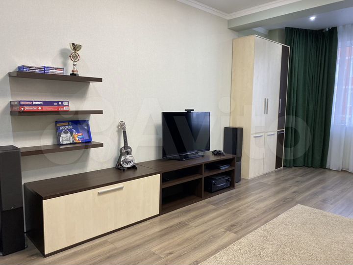 3-к. квартира, 106 м², 13/17 эт.