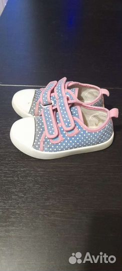 Кроссовки (кеды )