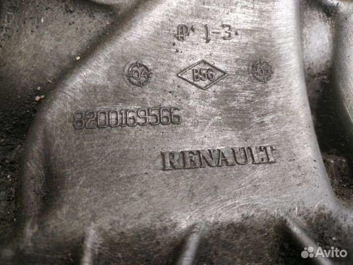 Кронштейн генератора Renault Logan 1 K7M 2012