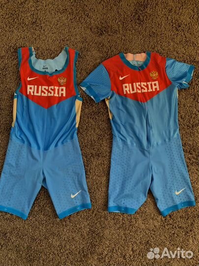 Беговые комбинезоны Nike