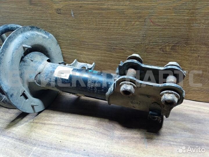 Амортизатор передний Киа Сид 2