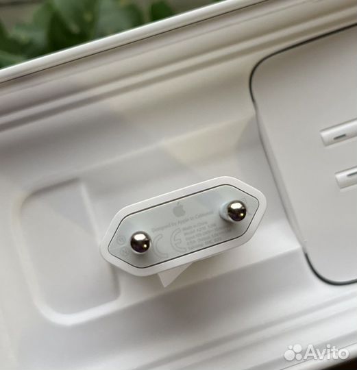 Блок питания Apple