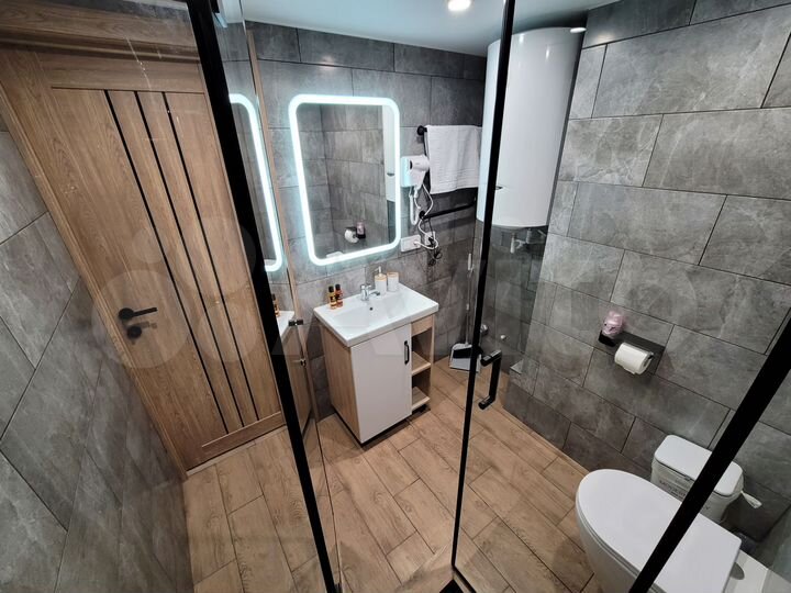 Квартира-студия, 41 м², 1/4 эт.