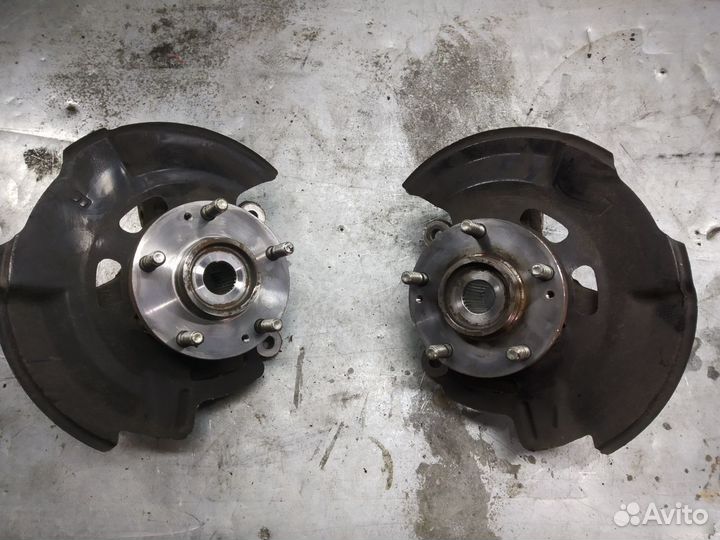 Поворотный кулак передний правый Hyundai Creta