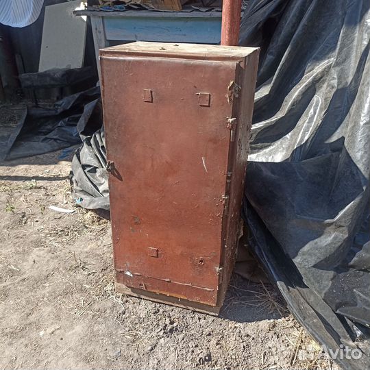 Оружейный сейф