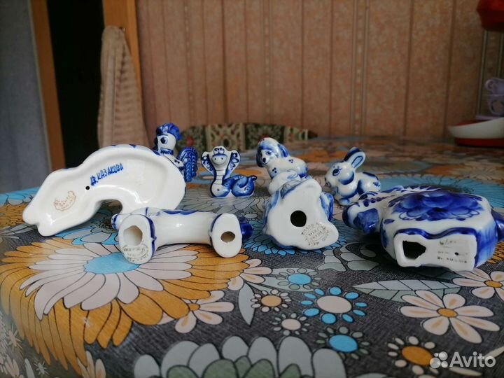 Фарфор Гжель, статуэтки
