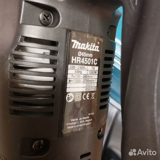 Перфоратор makita HR 4501c