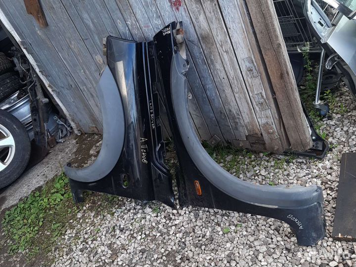 Крыло переднее Ленд Ровер Фрилендер 1998-2006