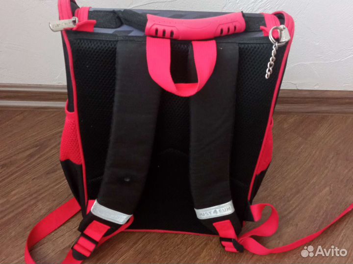 Ранец школьный для мальчика 1 класс