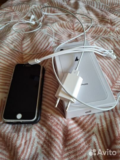 iPhone 8, 256 ГБ