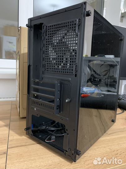 Корпус Aerocool atomic lite