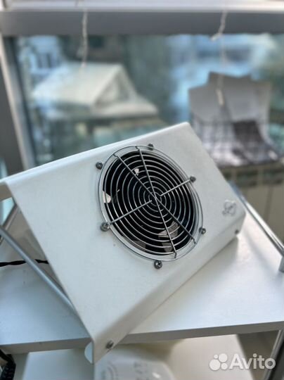 Вытяжка пылесос для маникюра cosmos