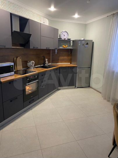 2-к. квартира, 73,5 м², 10/16 эт.