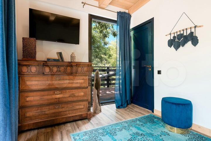 2-к. апартаменты, 75 м², 1/2 эт.