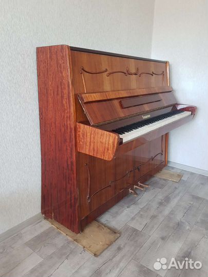 Акустическое пианино бу
