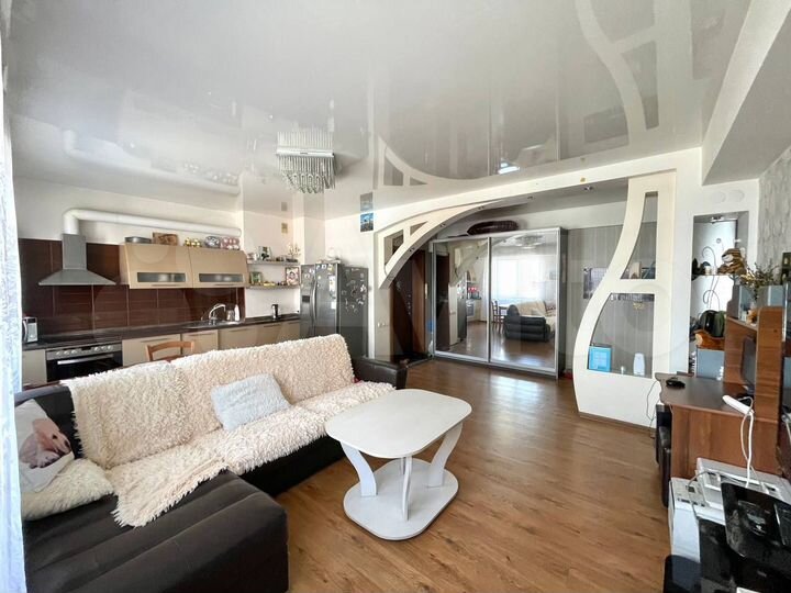 3-к. квартира, 74 м², 4/9 эт.