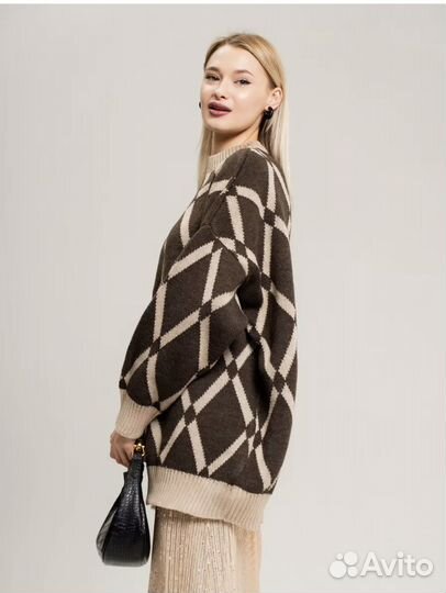 Свитер женский оверсайз