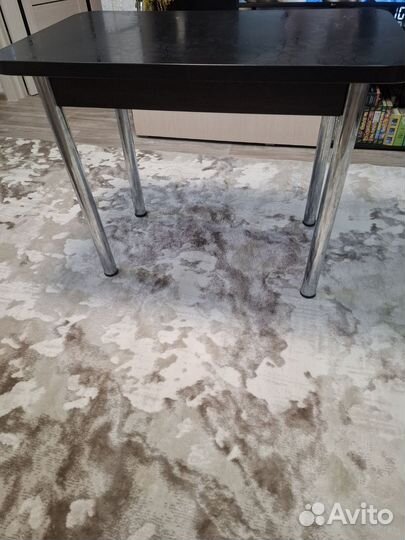 Кухонный стол бу