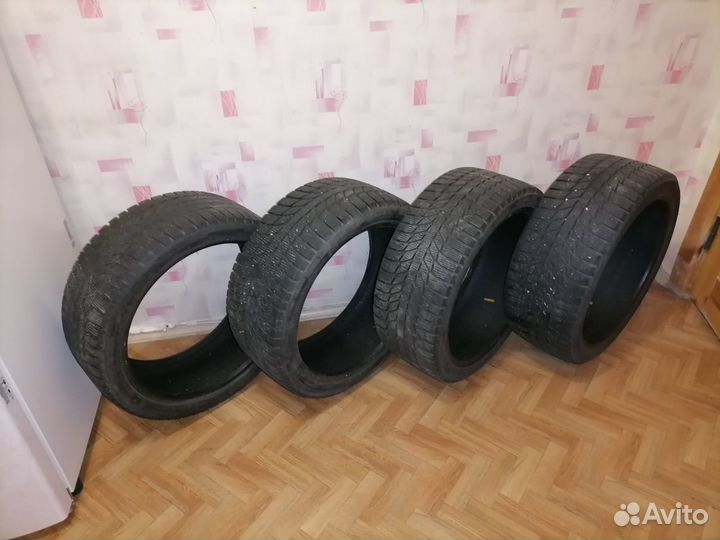 Triangle Trin PL02 225/40 R18