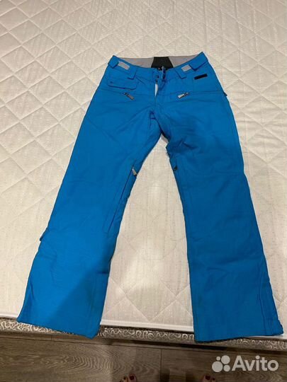 Спортивный костюм женский