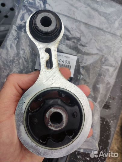 Подушка АКПП и двигателя Мазда 6 gh