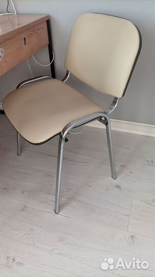 Письменный стол и стул