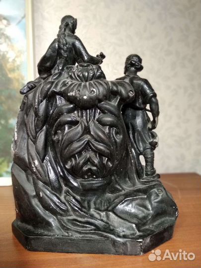 Каминные, настольные часы 