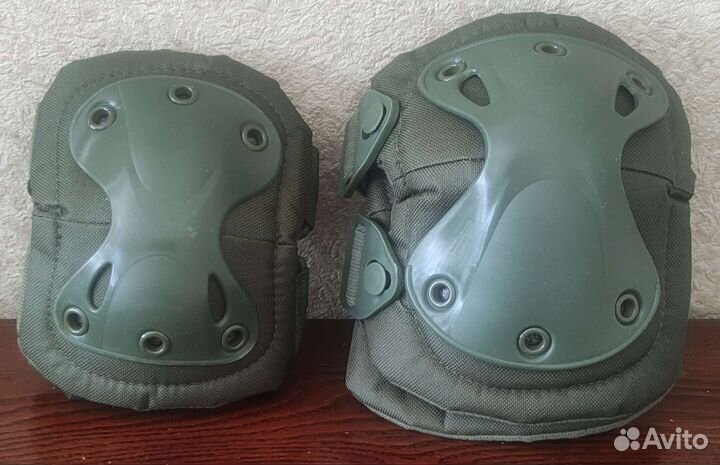 Защита для роликов новая