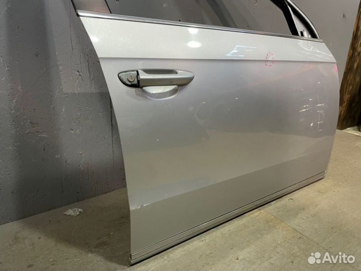 Дверь передняя правая Volkswagen Passat B7