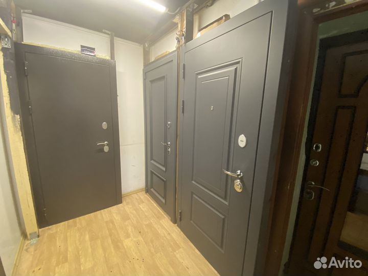 Дверь входная металлическая в дом или коттедж