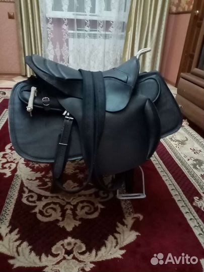 Седло для лошади
