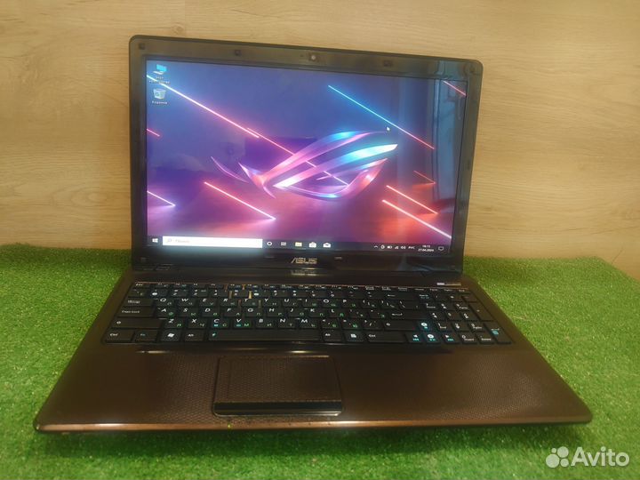 Ноутбук asus