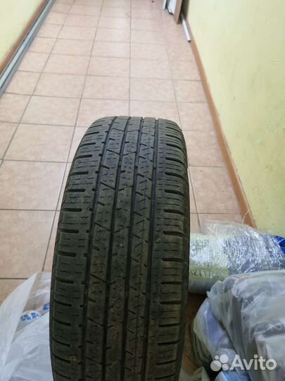 Continental ContiCrossContact LX 215/65 R16 98H